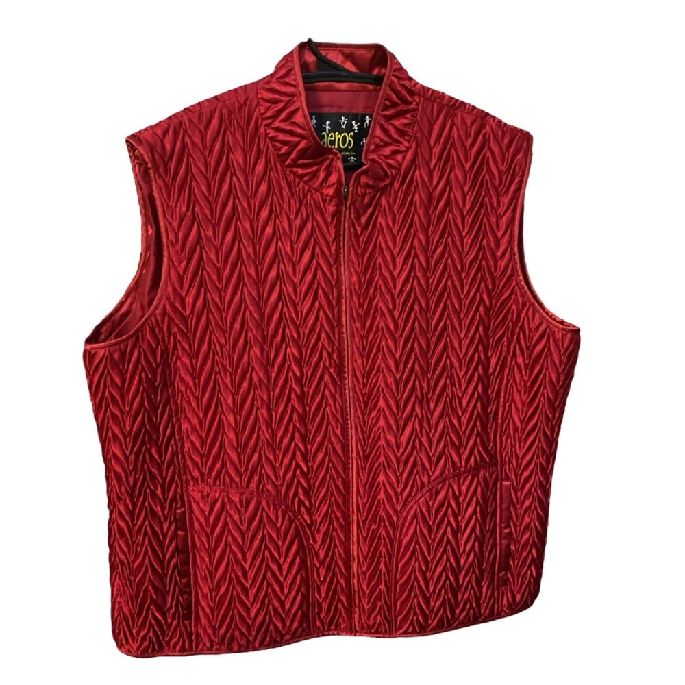 AEROS Vest Plus 1X Women's Red Lightweight Quilted Satin Feel Pockets Zip Front